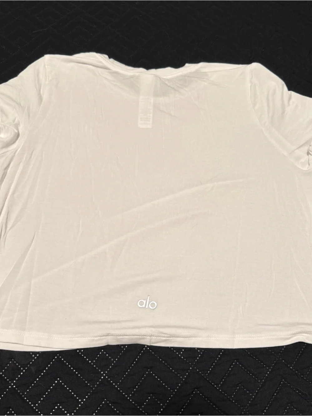NWOT! Alo White Sheer Cropped Tee XS